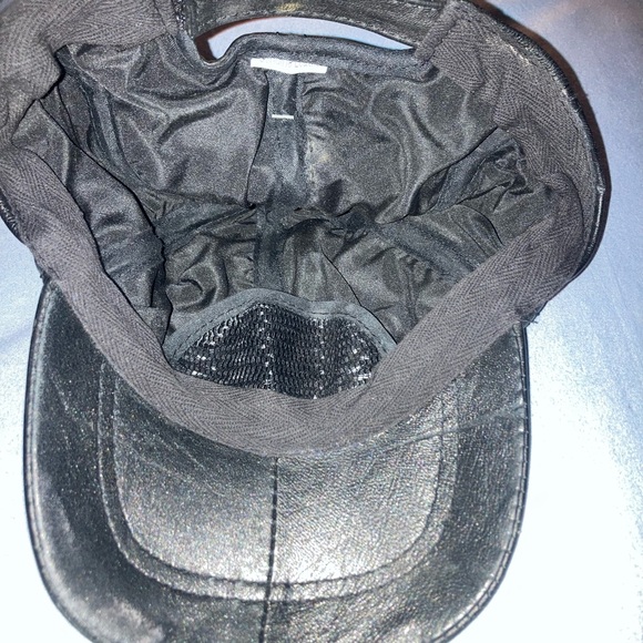 Giovanni Navarro Black Genuine Leather Hat - Picture 2 of 4
